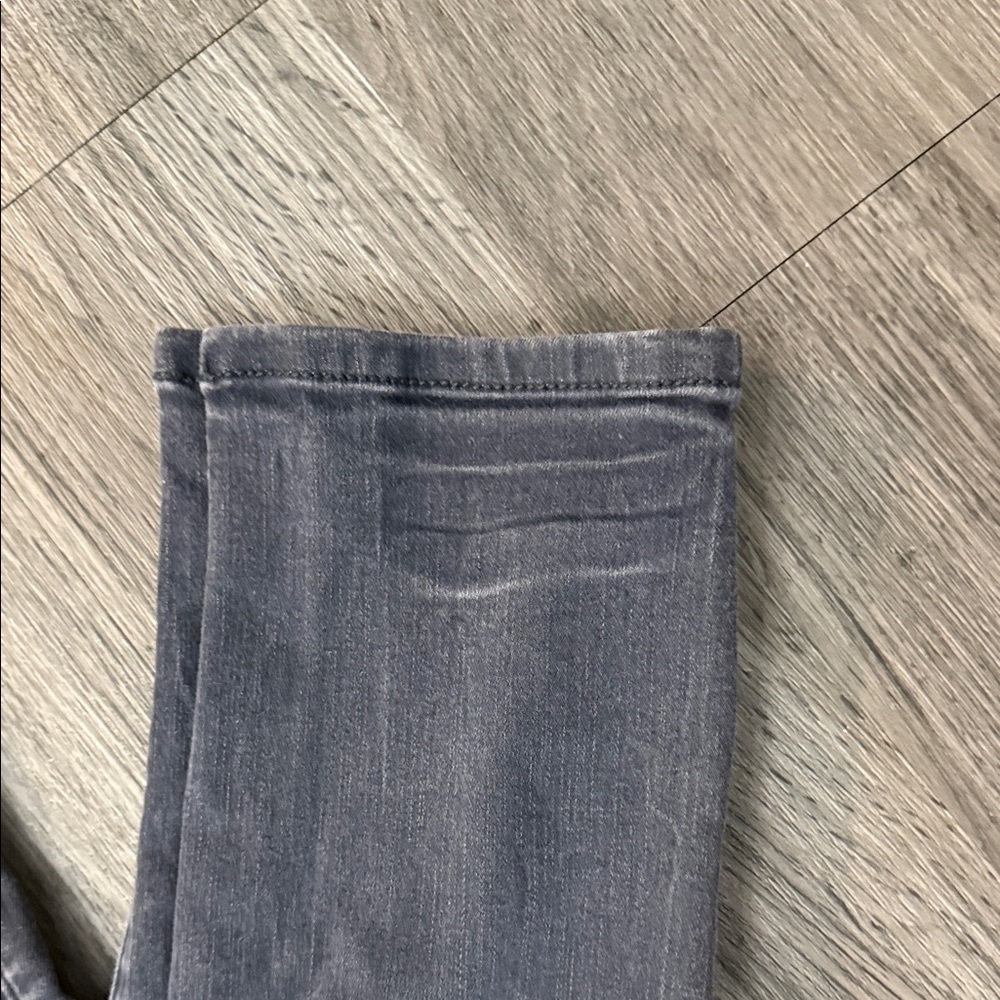 Cabi Jeans slim boyfriends size 2 Euc - Picture 2 of 5